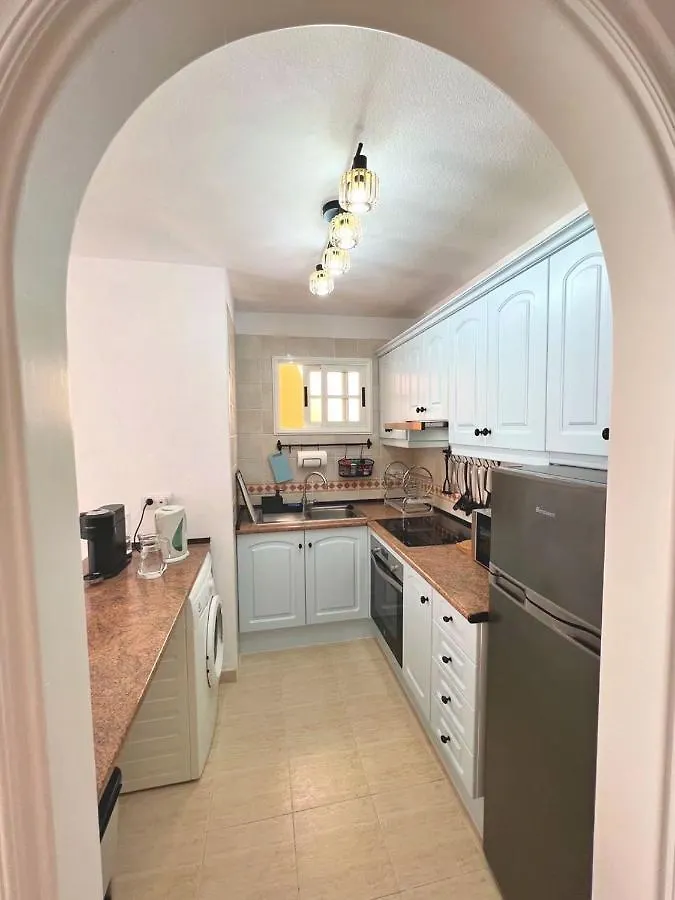 Cozy 2Bd Apart In Los Cristianos, The Heights 0*, Los Cristianos (Tenerife)