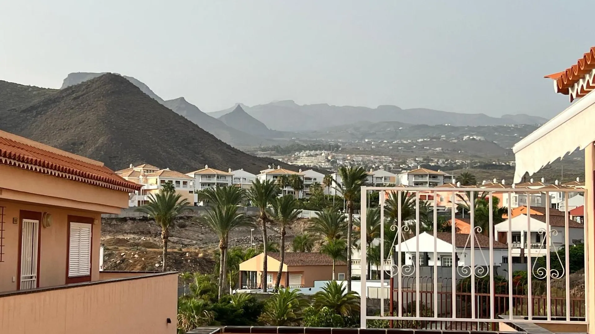 Lägenhet Cozy 2Bd Apart In Los Cristianos, The Heights